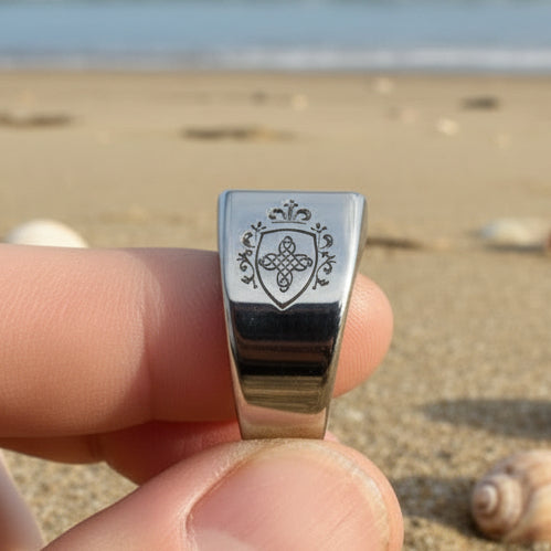 Family crest ringsStainless steel rings