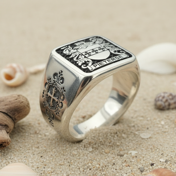 Stainless steel Ring with family crest and name 'Pieterse' 
